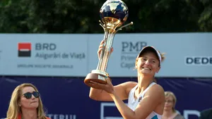 Irina Begu EROINA de la turneul BRD Bucharest Open. A câştigat finala şi la simplu, şi la dublu, alături de Raluca Olaru