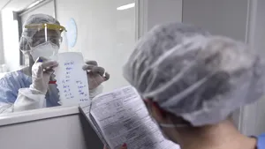 Persoanele nevaccinate vor avea voie să iasă din casă doar pentru a lucra, pentru a cumpăra alimente sau pentru situaţii de urgenţă în Austria Superioară
