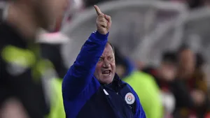 Dorinel Munteanu, amendat pentru remarcile rasiste de după meciul cu Rapid Bucureşti