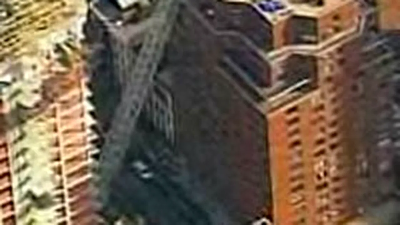 Patru morţi, după prăbuşirea unei macarale pe o clădire din New York (Video ProTv)
