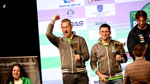De povestit nepoţilor. Împreună au 106 ani şi scriu în continuare istorie în Campionatul Naţional de Raliuri