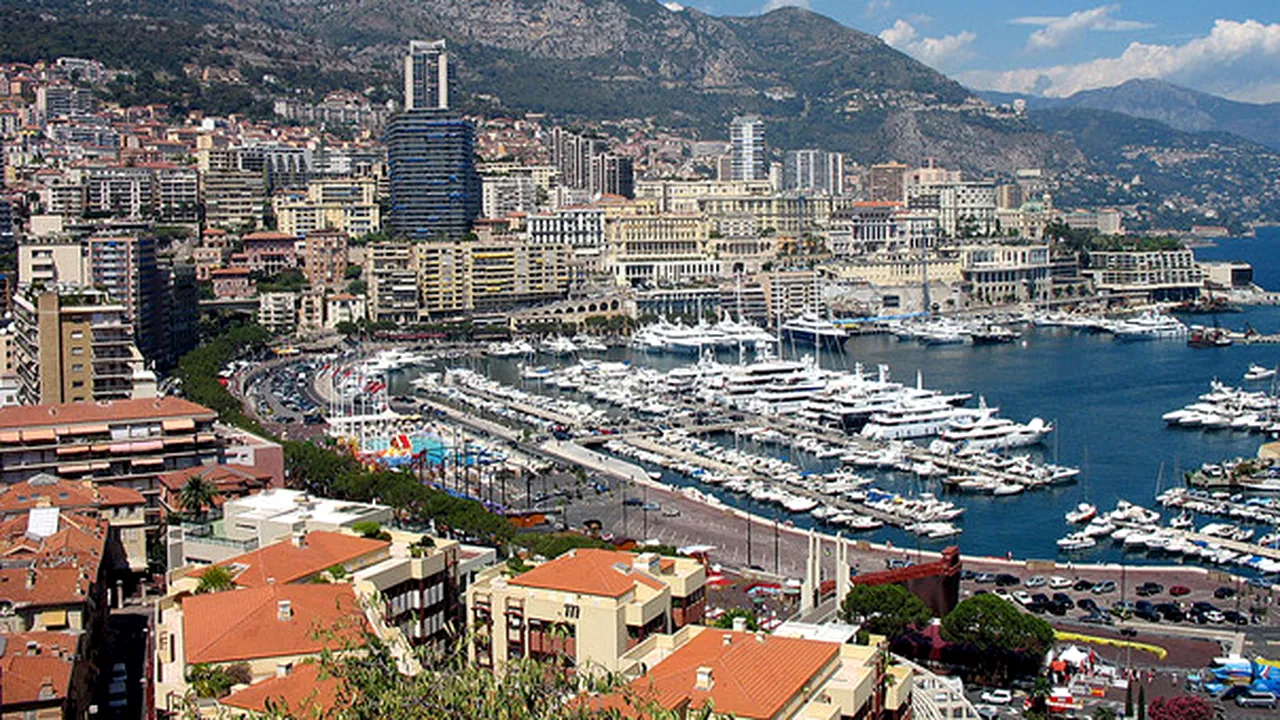 Monaco rămâne cea mai scumpă piaţă a proprietăţilor de lux. La ce sumă ajunge metrul pătrat în Principatul respectiv
