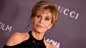 Jane Fonda, operată de o tumoare canceroasă: Nu credeam că voi trăi atât de mult. Am presupus că voi muri singură şi din cauza unei dependenţe de ceva