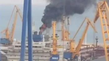 NEWS ALERT Incendii la bordul a două nave, în apropiere de Sulina. La bordul petrolierului s-a produs o explozie