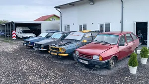 Cum a reuşit un tânăr absolvent de mate-info să facă din pasiunea lui pentru maşini o afacere de succes. Azi el readuce la viaţă maşina românească preferată a tuturor şi pregăteşte o nouă mutare