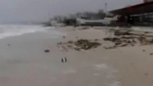 Marea a înghiţit plajele. Unde mergem la vară? - VIDEO