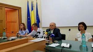 CNATDCU recomandă retragerea titlului de doctor fostului premier Victor Ponta / Ponta:''Vă mulţumesc din inimă, dragi politruci! ''- FOTO/VIDEO