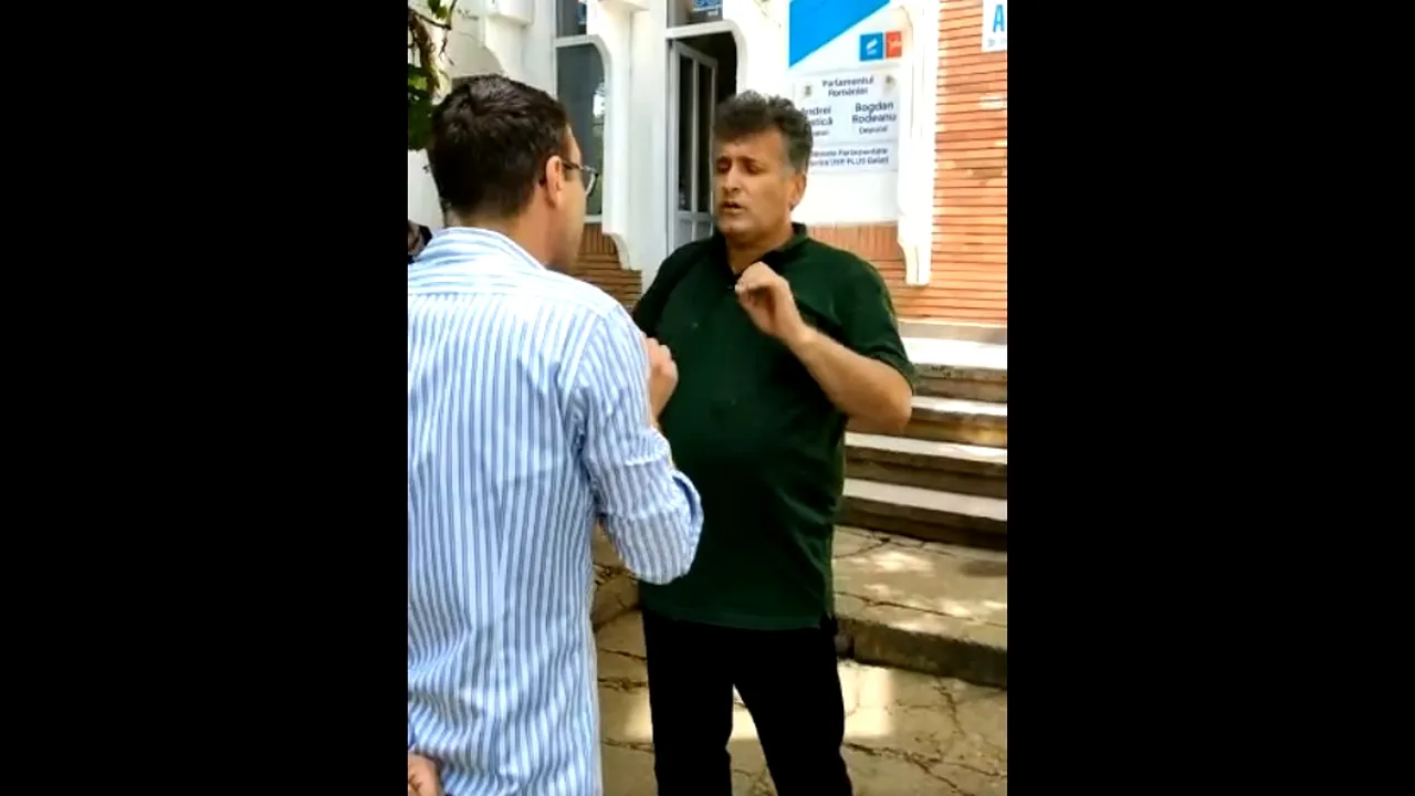 VIDEO Un deputat susţine că a fost provocat să împingă un activist civic, în timp ce era filmat