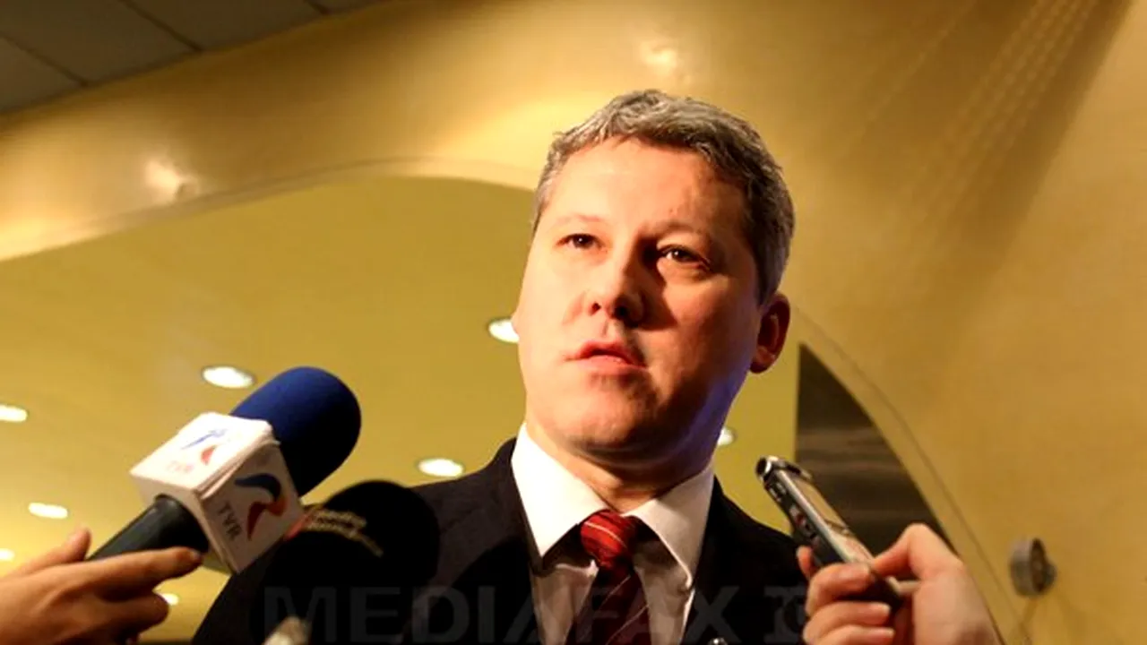 Predoiu: Am cerut o comunicare mai bună între ISU şi grupa operativă centrală
