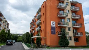 Cazarea în căminele din ţară: Câte locuri au universităţile din marile oraşe şi care sunt preţurile pentru studenţi