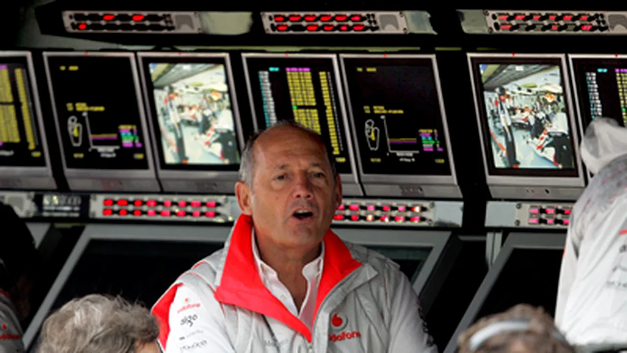 Ron Dennis renunţă la funcţia de preşedinte al McLaren-Mercedes