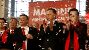 FOCUS:Lansare de candidaţi PSD, pe muzica lui Vanghelis şi discursuri marca Geoană, Iliescu, Năstase