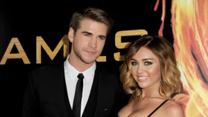 S-a LOGODIT Hannah Montana? INELUL purtat de Miley Cyrus la un eveniment organizat de Muhammad Ali - FOTO