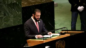 Președintele Siriei va merge la Washington pentru a adera la coaliția globală anti-ISIS. Sharaa ar urma să se întâlnească cu Trump