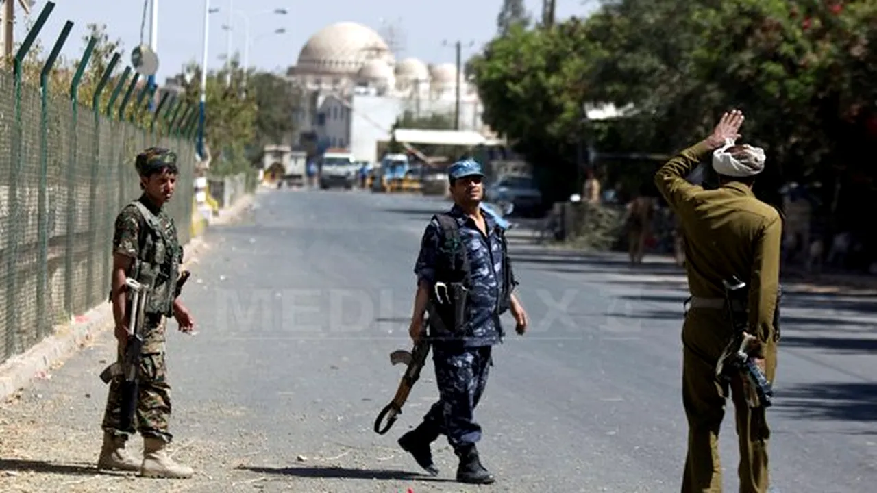 Cel puţin 100 de morţi în ultimele 24 de ore, după atacuri ale rebelilor huthi în Yemen