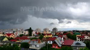 VREMEA la începutul săptămânii. Prognoza meteo pentru luni şi marţi, în ţară şi în Bucureşti. Harta ANM