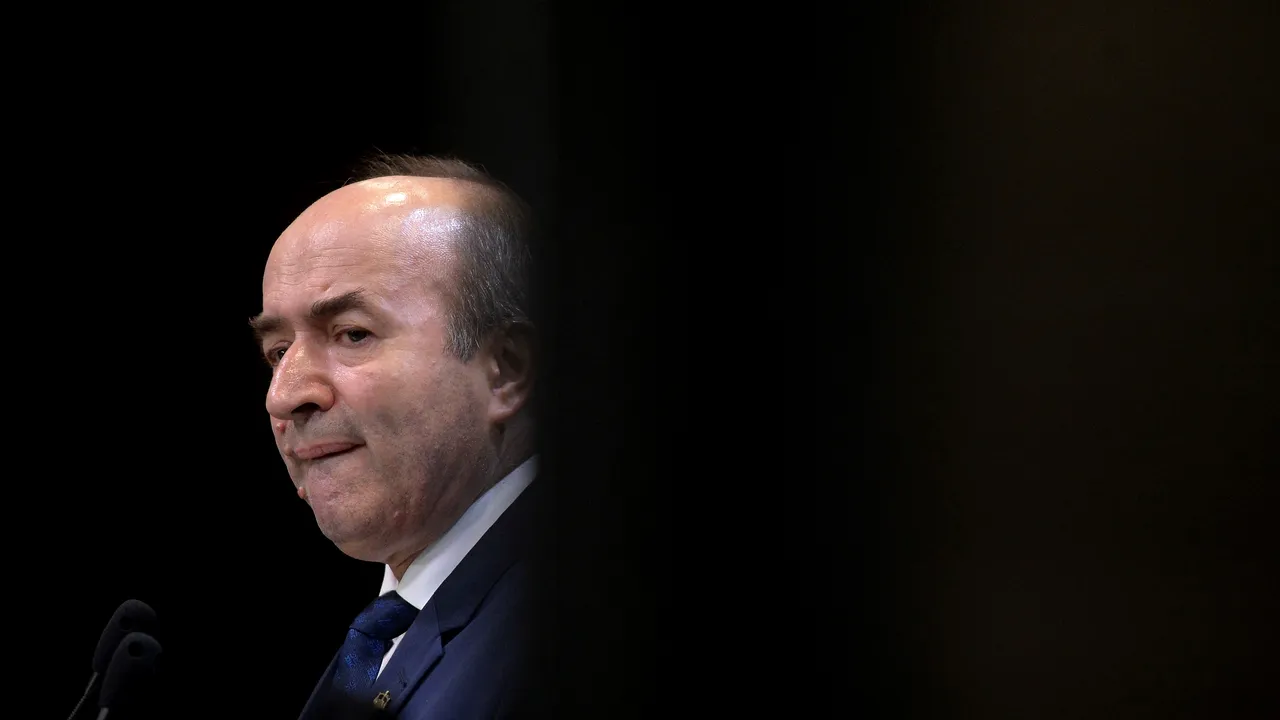 Tudorel Toader, despre demisie: Orice variantă este posibilă/ Ce va face dacă Senatul va vota pentru moţiunea simplă la adresa lui