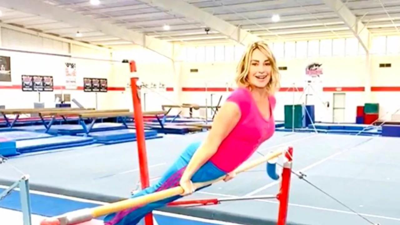 VIDEO Nadia Comăneci, la sală chiar şi de ziua ei. Ce îşi doreşte sportiva