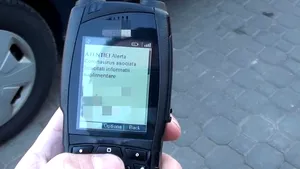 VIDEO Bătaie pentru bani, într-o benzinărie din Arad. Una dintre bătăuşe, revenită curând din Anglia, trebuia să stea în carantină