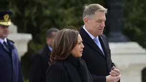 Iohannis cere SUA mai mulţi militari şi vorbeşte despre regândirea fundamentală a NATO pe flancul estic