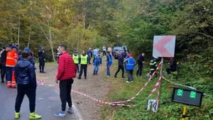 Spectator accidentat de un pilot la Campionatul Naţional de Viteză în Coastă