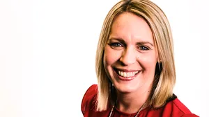 Prezentatoarea BBC Lisa Shaw a murit din cauza unor cheaguri de sânge, după vaccinarea cu serul AstraZeneca