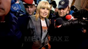 Elena Udrea va fi plasată în AREST LA DOMICILIU. Fostul ministru, la ieşirea din arest: Probabil că voi merge mâine în Parlament