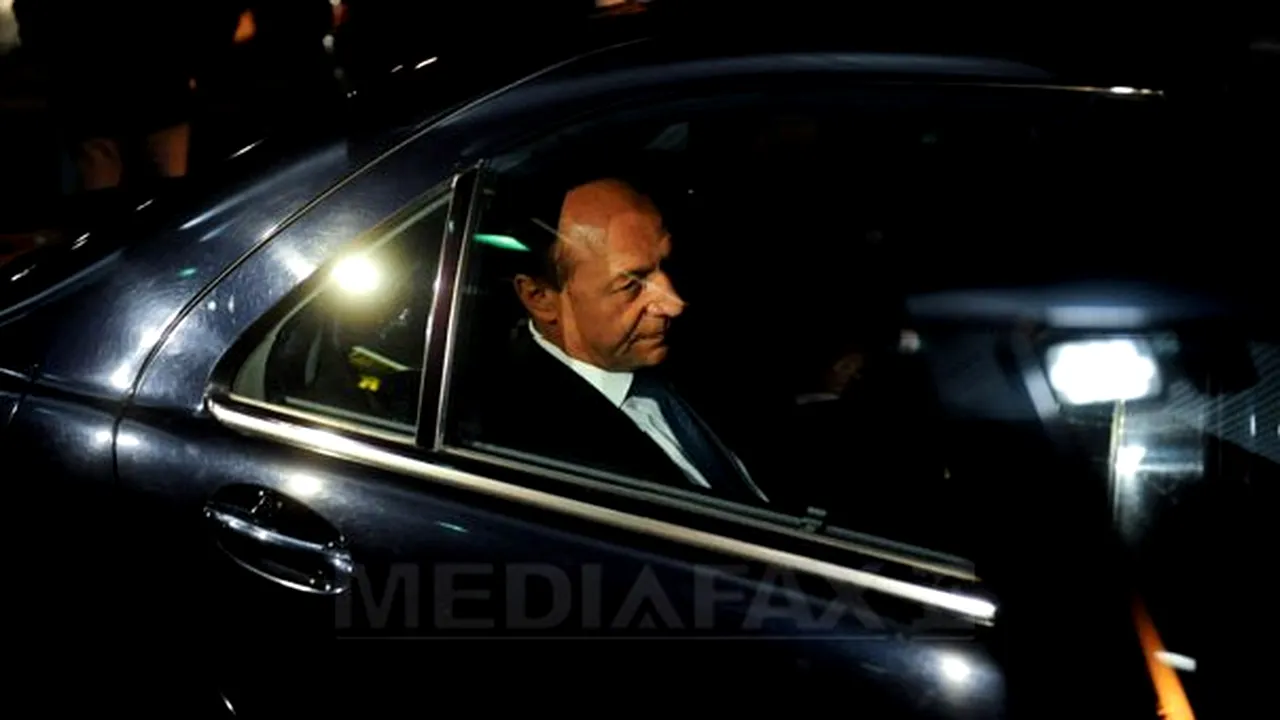 Băsescu, la o mănăstire din Maramureş unde a încetat din viaţă fostul stareţ Serafim Man