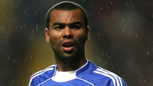Ashley Cole, desemnat jucătorul englez al anului 2010