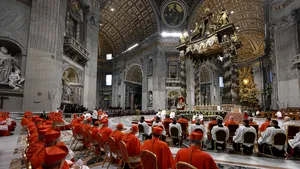 Sănătatea Papei Francisc ridică întrebări: ce urmează după moartea unui papă?