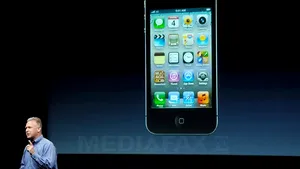 Record de cereri pentru iPhone 4S, ultimul model dezvoltat de Steve Jobs. Câte smartphone-uri s-au comandat în 24 de ore