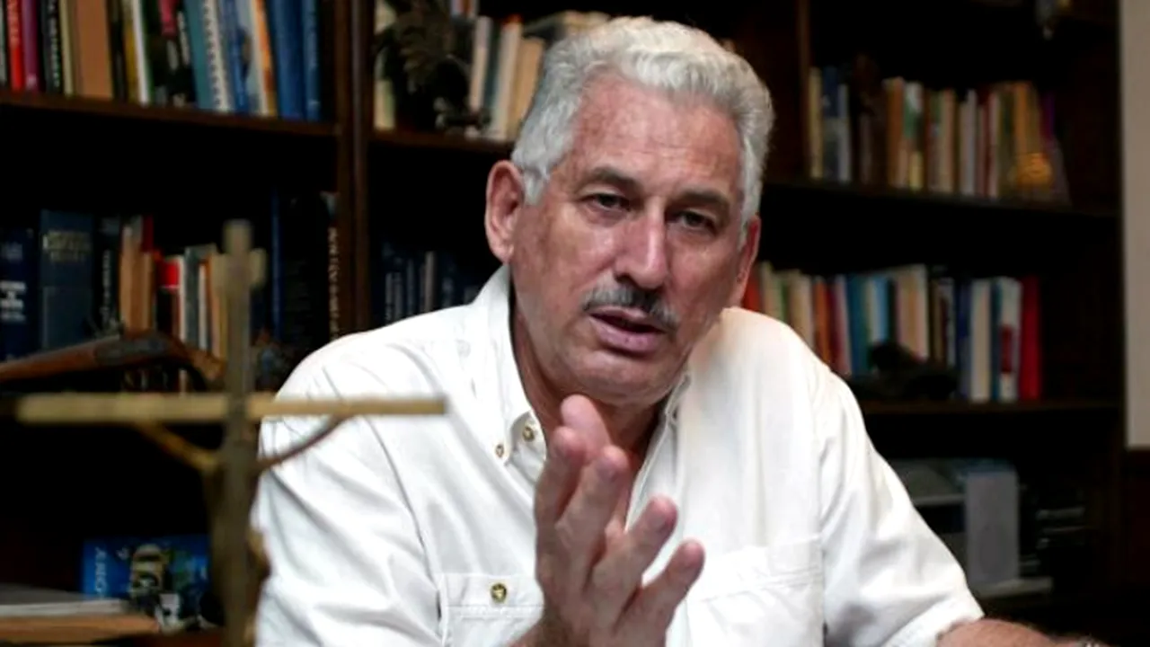 A murit Gary Prado Salmón, generalul care l-a capturat pe Che Guevara 

