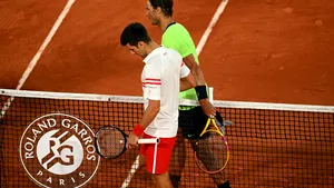 Novak Djokovic l-a învins pe Rafael Nadal şi joacă finala la Roland Garros împotriva lui Tsitsipas