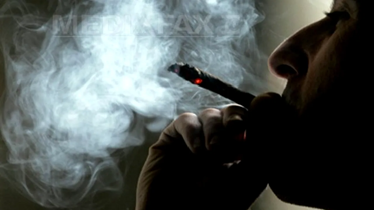 Vezi aici cele mai stupide motive pentru care fumează românii