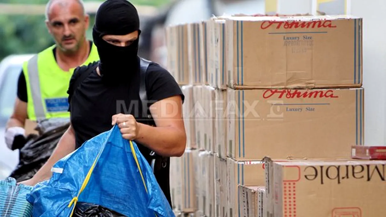 PERCHEZIŢII în patru judeţe, la persoane suspectate de contrabandă cu ţigări - FOTO