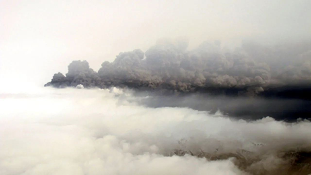 Volcanic Ash Cloud Won’t Affect Romania Directly