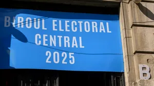 BEC sesizează organele de urmărire penală după amenințările primite după invalidarea lui Georgescu