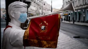 Sunt, de fapt, 300.000 de contaminări cu virusul în tot oraşul. Dezvăluirea primarului Moscovei