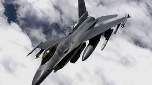 Avioane americane bombardează suburbiile din sudul Bagdadului