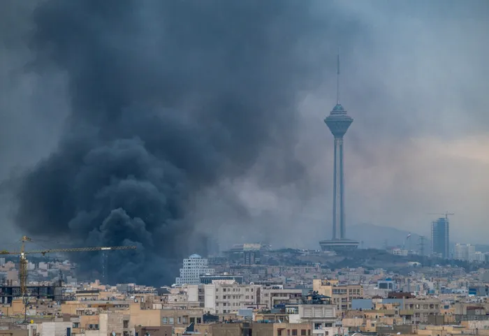 EXTERNE Iranul își extinde atacurile asupra infrastructurii energetice din Golf, iar Trump amenință Teheranul cu „iadul” dacă Strâmtoarea Ormuz nu este redeschisă