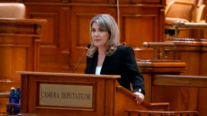 Gianina Șerban (AUR): „36 de ani de guvernare au împins România spre dezastru demografic. AUR propune soluții concrete pentru familiile românești”