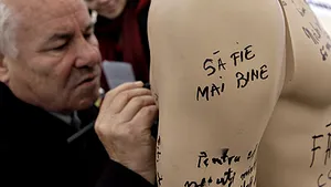 Întrebări sau mesaje pentru candidaţii la parlamentare, pe 