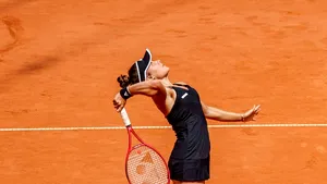 Gabriela Ruse este pe ”val” la turneul de tenis din Palermo. Tenismena este în semifinale după ce a câştigat al 12-lea meci consecutiv
