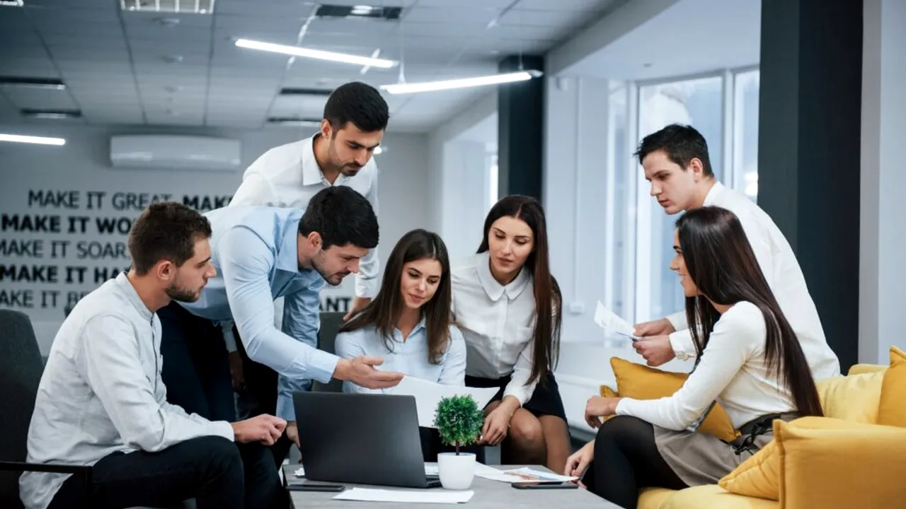 Cine nu se adaptează pierde teren. Cum schimbă marketingul disruptiv viitorul afacerilor (P)