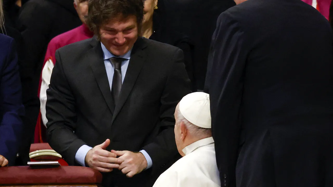Preşedintele Argentinei şi Papa Francisc s-au întâlnit pentru prima dată la Vatican