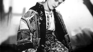 Monede dedicate împlinirii a 100 de ani de la naşterea Mariei Tănase, emise de BNR. Cum arată şi ce preţuri au monedele speciale - FOTO