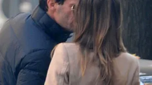 Presa italiană scrie că antrenorul echipei AC Milan are o relaţie cu un model