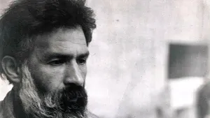 Paralelă între Eminescu și Brâncuși: unul este universal rămânând român, altul rămâne român devenind universal