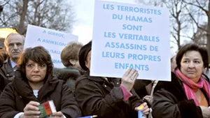 Manifestaţie de amploare a evreilor la Paris, după atentatul de la seminarul teologic din Israel
