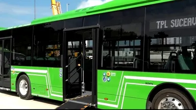 SOCIAL Un autobuz a făcut prăpăd la Suceava. Șoferul companiei de transport public era beat și a mai fost prins băut la volan
